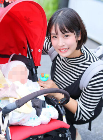 マジックミラー号 優しい子持ちのママにこっそりデカチンを見せつけて 素股で擦りつけて育児でレス気味の欲求不満オ○ンコに旦那の目の前でヌルっと生挿入 産後の柔らかい膣穴が気持ち良すぎて中出し不倫SEX 「母乳が出ちゃうママさんまで…！？」【1sdmm00189】