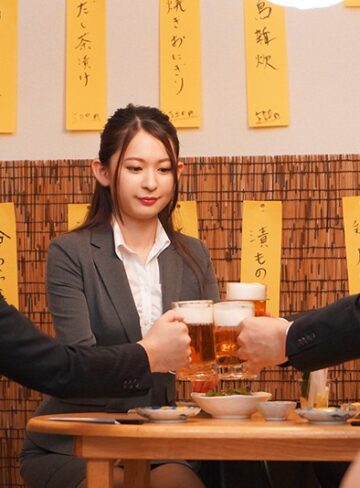 出張先相部屋NTR 絶倫の上司に一晩中何度もイカされ続けた巨乳女子社員 梓ヒカリ【ipx00548】