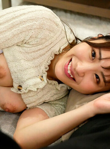 【香澄せな】彼女の親友に誘惑されやボク…チ×ポをしゃぶれれ巨乳を揉みしだいてヤッてます！ 【1akdl00266】