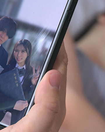 【彼女NTR】寝取られたい彼氏と浮気したい彼女の利害が一致して目の前でヤリまくる！ 黒島玲衣【sone00800】