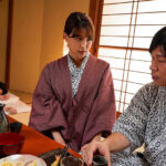 【人妻NTR】友人夫婦と温泉旅行中にW不倫！美人過ぎる奥さんを下品にハメまくる 葵つかさ【ssis00679】